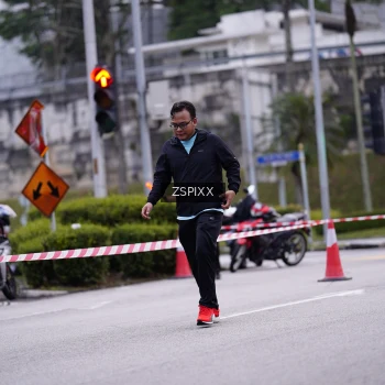Runner Photo 3705706