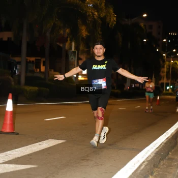 Runner Photo 3705707