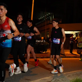 Runner Photo 3705716