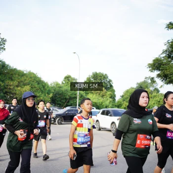 Runner Photo 3705727