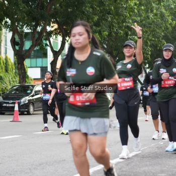 Runner Photo 3705744