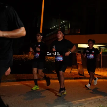 Runner Photo 3705755