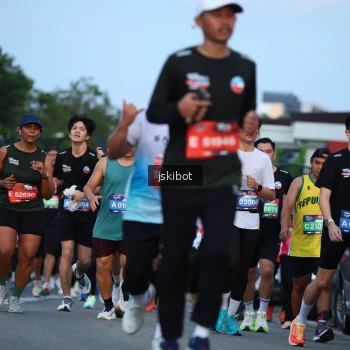 Runner Photo 3705775