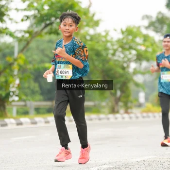 Runner Photo 3705791