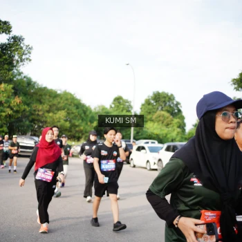 Runner Photo 3705792
