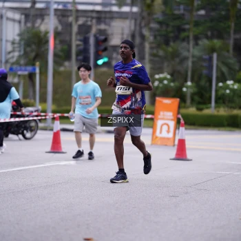 Runner Photo 3705821