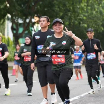 Runner Photo 3705824