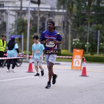 Runner Photo 3705837
