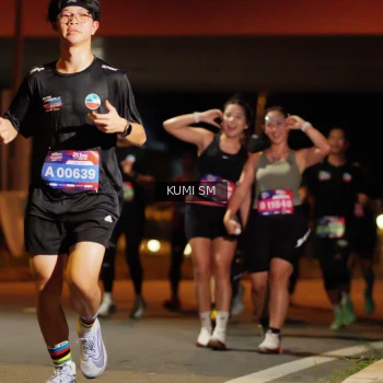 Runner Photo 3705843