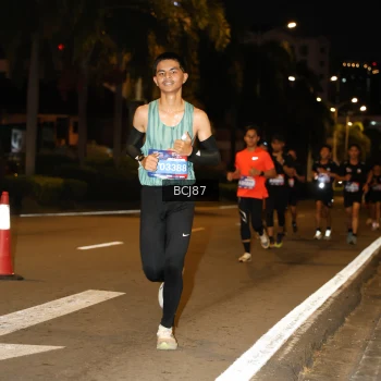 Runner Photo 3705848
