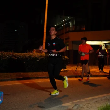 Runner Photo 3705864