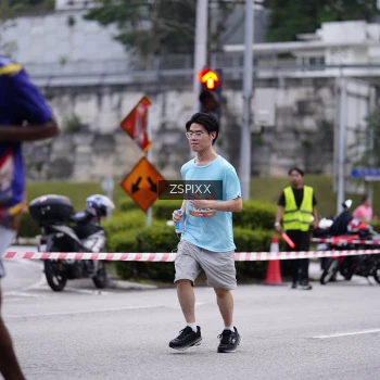 Runner Photo 3705873