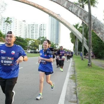 Runner Photo 3705879