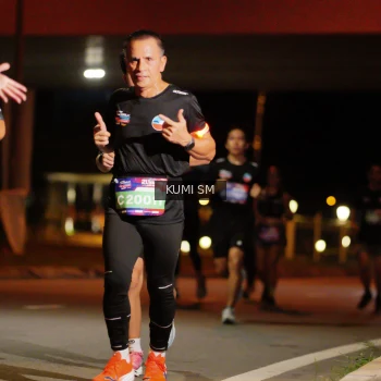 Runner Photo 3705893