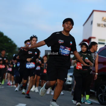 Runner Photo 3705907