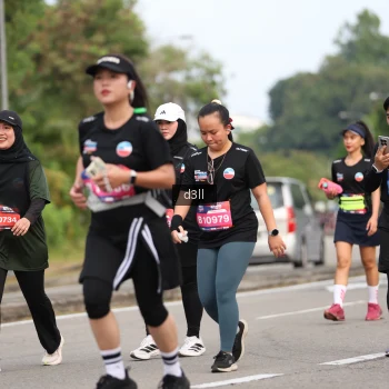 Runner Photo 3705918