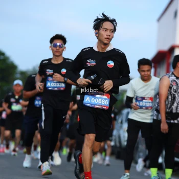 Runner Photo 3705921