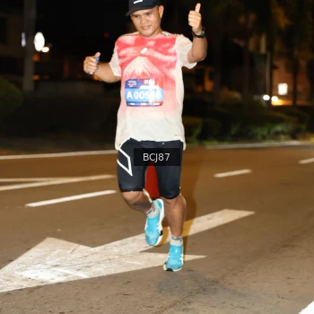 Runner Photo 3705925