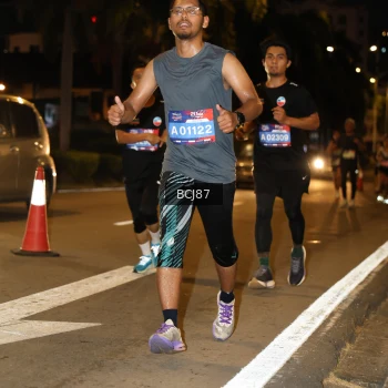 Runner Photo 3705946