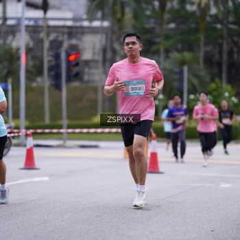 Runner Photo 3705955