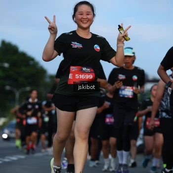 Runner Photo 3705962