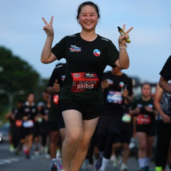 Runner Photo 3705965