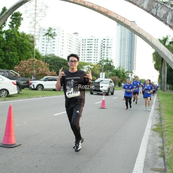 Runner Photo 3705967