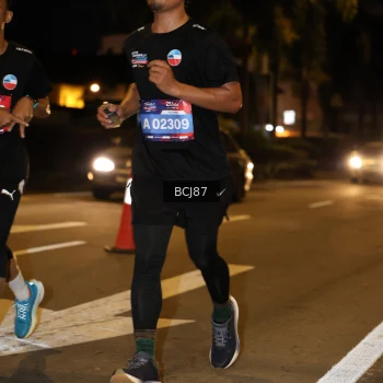 Runner Photo 3705971