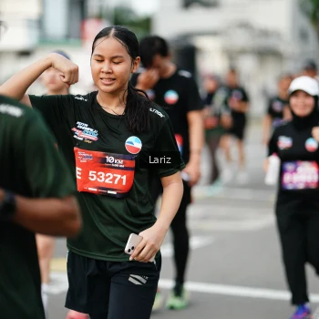 Runner Photo 3705973