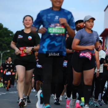Runner Photo 3705977