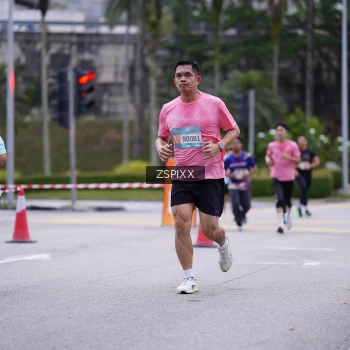 Runner Photo 3705979