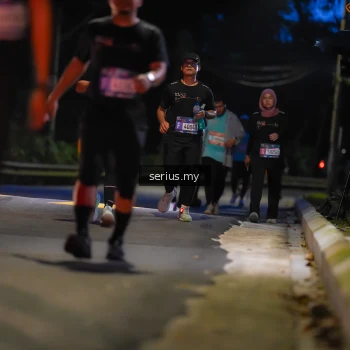 Runner Photo 3705984