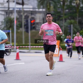 Runner Photo 3705993