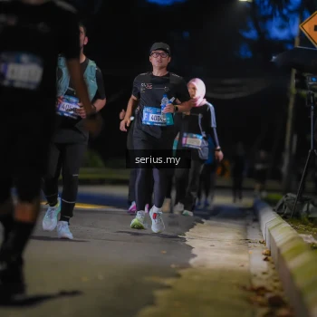 Runner Photo 3706010