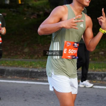 Runner Photo 3706029