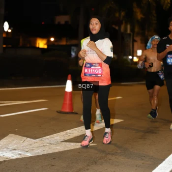 Runner Photo 3706032