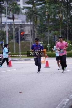 Runner Photo 3706048