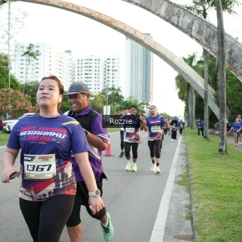 Runner Photo 3706081