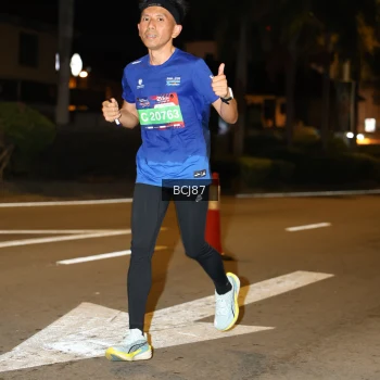 Runner Photo 3706094