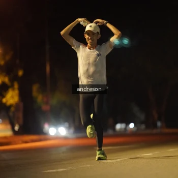 Runner Photo 3706105