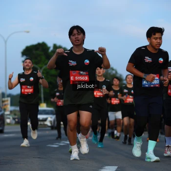 Runner Photo 3706107