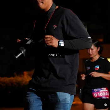 Runner Photo 3706113