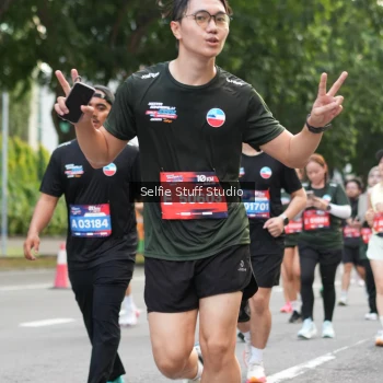 Runner Photo 3706114