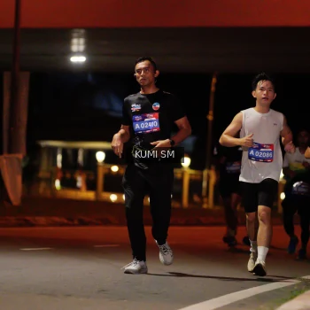 Runner Photo 3706116