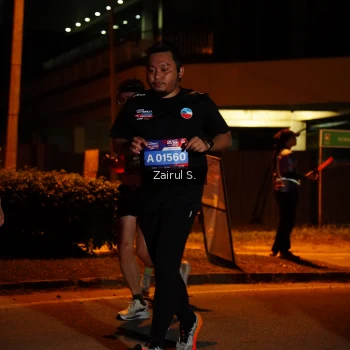 Runner Photo 3706121