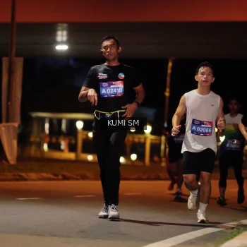 Runner Photo 3706127