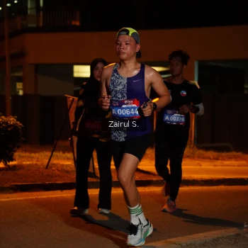 Runner Photo 3706145