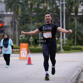 Runner Photo 3706198