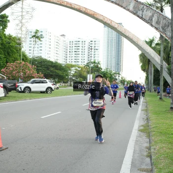 Runner Photo 3706206