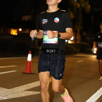 Runner Photo 3706211